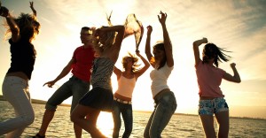 Polémico festival estudiantil en España promete sexo y alcohol