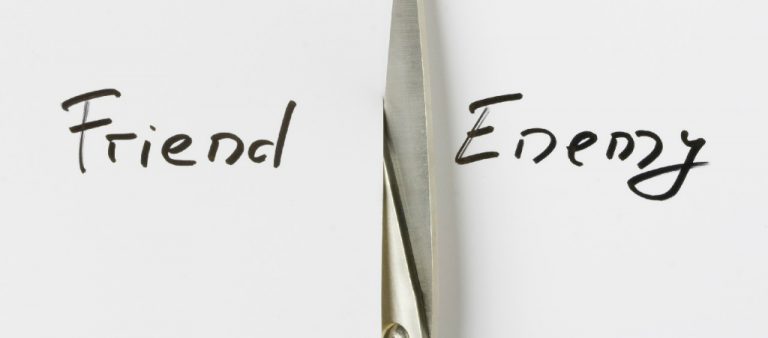 4 razones para (no) ser amig@ de tu ex