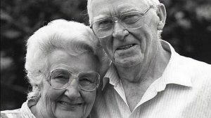 Pareja de abuelos no soportaron estar separados y murieron con pocas horas de diferencia