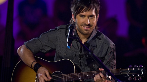 ¡Mira el matrimonio de integrante del dúo Camila!