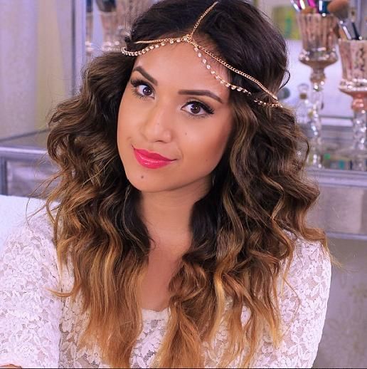 Consejo: "Si no queremos demasiado volumen, lo ideal es que se seque natural, sin secador", cuenta el peluquero español Xavi García.