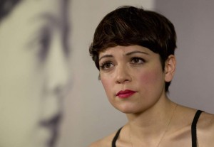 Natalia Lafourcade tuvo que suspender concierto por una bronquitis aguda