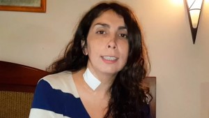 Reaparece diputada Karla Rubilar tras 11 días hospitalizada