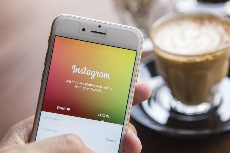 ¿Cómo habrían sido las fotos publicadas en Instagram en el 2000?
