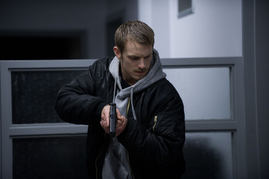 Stephen Holder (Joel Kinnaman) - The Killing _ Season 3, Episode 5 - Photo Credit: Carole Segal/AMC