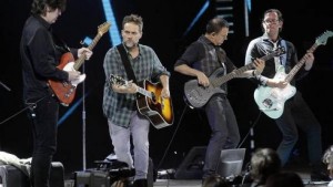 Asaltaron a guitarrista de Vicentico ¡y sus hijas lo salvaron!