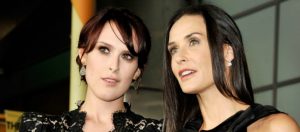 Hija de Demi Moore sufrió por exceso de Photoshop y así se descargó