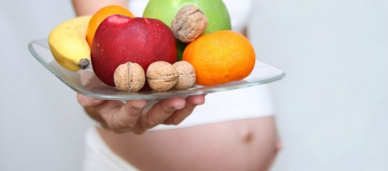 ¿Cuál es la importancia de la vitamina D en el embarazo?