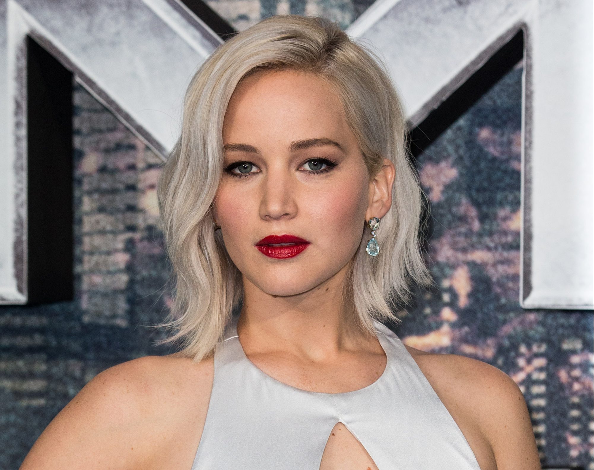 Ice blonde famosas 12