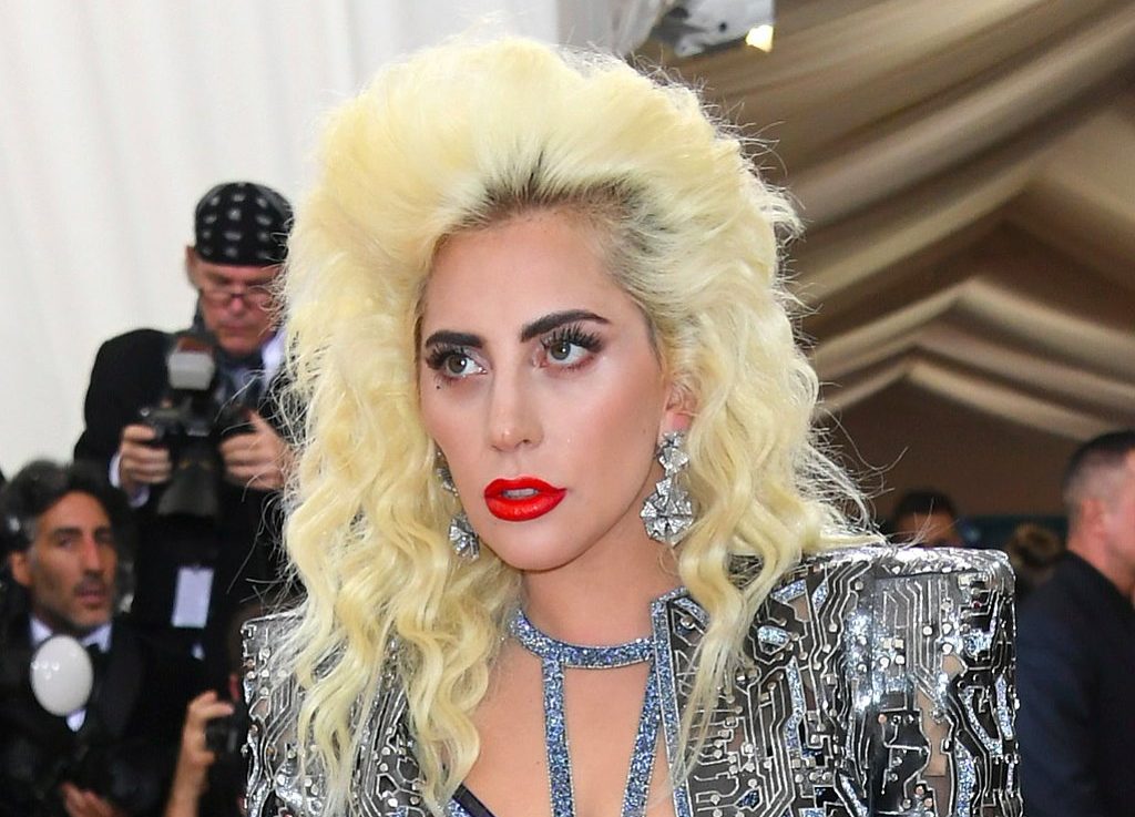 Ice blonde famosas 9