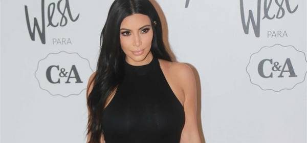 Kim Kardashian recibió extravagante regalo para el Día de la madre