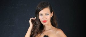 Michelle Carvalho se aburrió del bullying y respondió con este mensaje