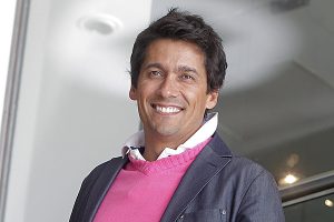 Rafael Araneda celebra sus 16 años de matrimonio con emotivo mensaje por Twitter