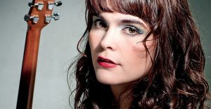 Camila Moreno fue la gran triunfadora de los Premios Pulsar 2016