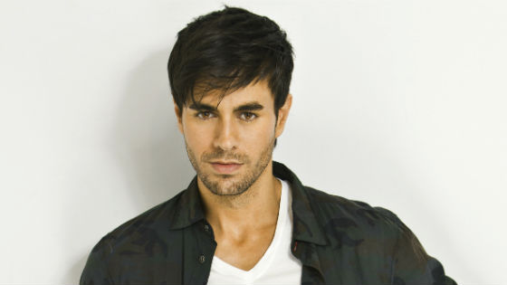 Enrique Iglesias pasó su cumpleaños haciendo una buena obra