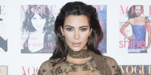 ¿Cuánto paga Kim Kardashian por vestirse así?