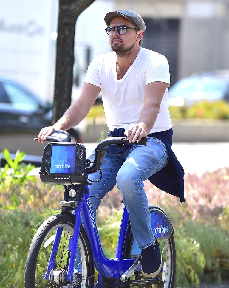 leo en bici 6
