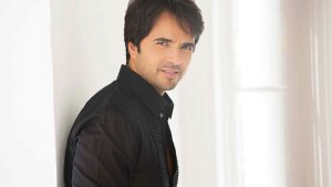 ¿Qué hace Luis Fonsi con Britney Spears?