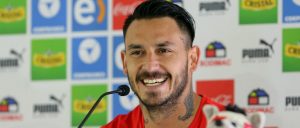 ¡Mauricio Pinilla tiene nuevo look y se ve muy diferente!