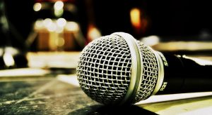 ¡Impresionante! Famosa cantante imita a cinco grandes artistas