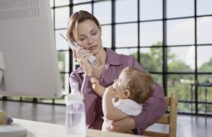 Madres trabajadoras: 4 ventajas para tus hijos