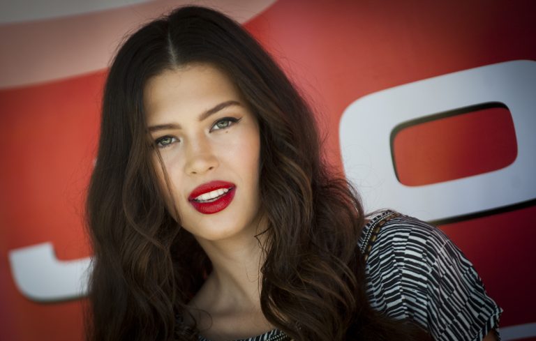 Michelle Carvalho reveló insólita situación que vivió en su departamento