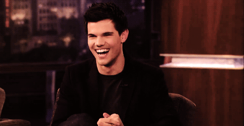 Taylor Lautner gif