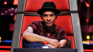 Álvaro López sorprendió con inesperado regalo a actual pareja de Millaray Viera