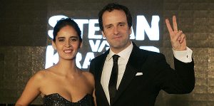 ¡Mucho talento! Esposa de Stefan Kramer se la juega con nuevo proyecto profesional