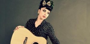 Mon Laferte recibió gran reconocimiento en México