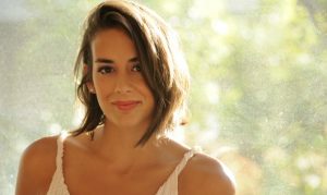 ¡Qué lindo gesto! Ex chica reality cambió de apellido por su mamá