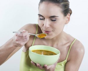 Souping: La nueva forma de bajar de peso en invierno solo con sopas y cremas