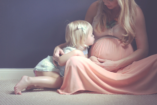 ¡Felicidades! Reconocida periodista chilena tuvo su segunda hija