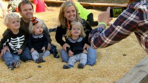 Los Hamill: Ellos son la familia más pequeña del mundo