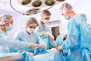 Reconocida periodista nacional se someterá a triple cirugía estética