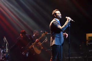 Así fue el íntimo concierto de Luciano Pereyra