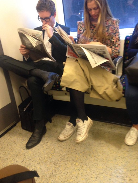 Eddie Redmayne metro 1