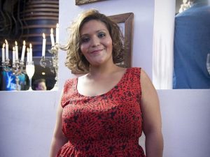 ¡Ya no es morenaza! Katherine Orellana estrena radical nuevo look