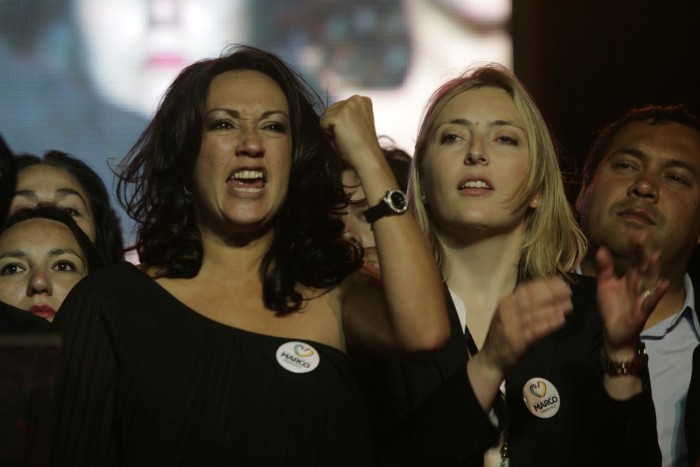 Marco Enrique Ominami Cierra su Campaña en San Bernardo