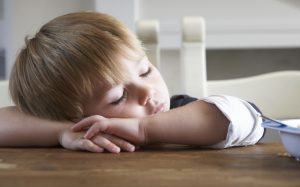 ¿Cuántas horas debe dormir un niño?