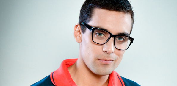 Mira el cambio de look de ex actor de "Papá a la deriva" para nuevo personaje