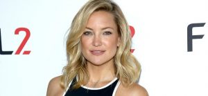 Kate Hudson posó completamente desnuda y dejó sin palabras a sus seguidores