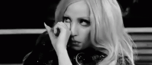 ¿Lady Gaga vive una pena de amor?