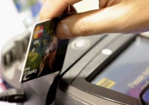 Hombre habría pagado millones por una noche de pasión con celebridades de Hollywood