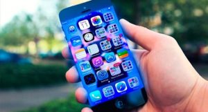 Daddy Yankee hace bailar hasta a tu celular