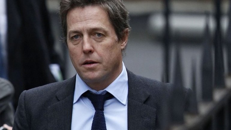 Hugh Grant habló de un momento muy vergonzoso de su vida