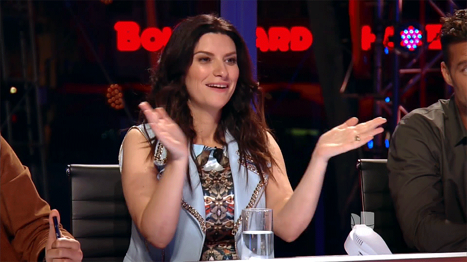 Laura Pausini gif