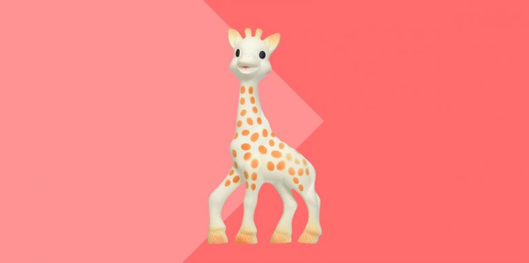 ¿Por qué esta jirafa se transformó en el juguete favorito de las celebridades?