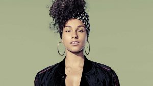 ¿Alicia Keys mostró sus estrías?