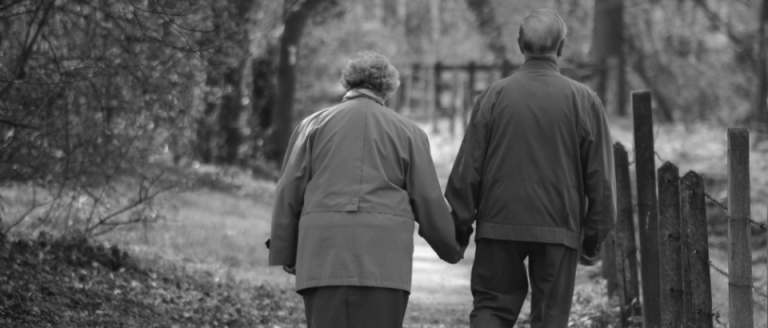 Pareja de abuelos se tuvo que separar tras 62 años juntos y su historia se volvió viral